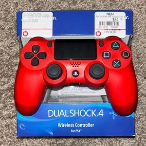 PS4 DUALSHOCK 4
